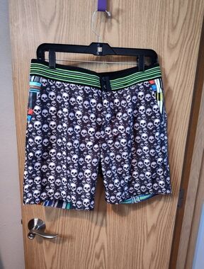 Men's Black Skull Print Swim Trunks Robert Graham